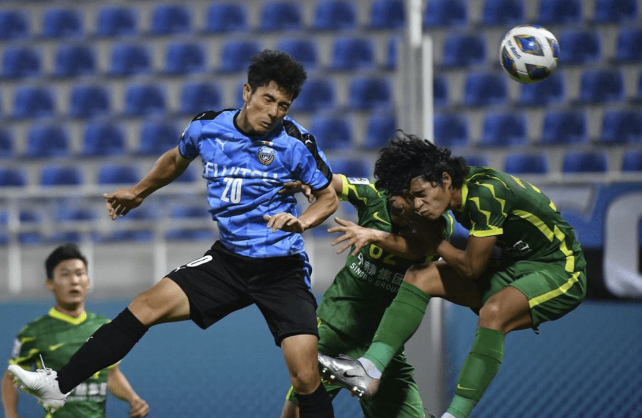 爱游戏中国-赛地聚焦——亚冠集结日热度飙升，金州勇士迎来里程碑，震撼外界，心理建设被强调的简单介绍