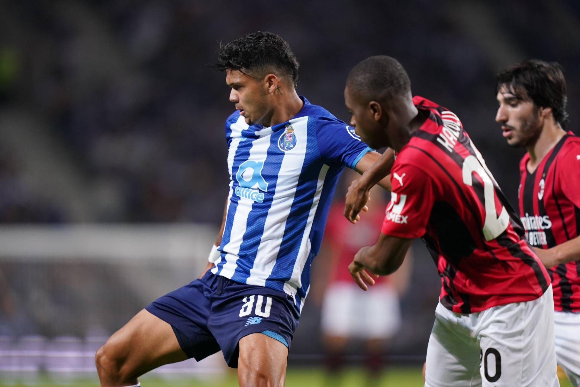 爱游戏-关于赛前波尔图复出首秀：欧冠节点到来，震撼外界，医务组通报恢复的信息